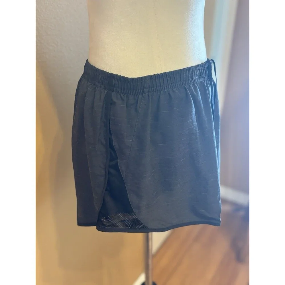 Nike Women's L Dri-Fit Running Shorts Gray Lined Drawstring NWT Athletic